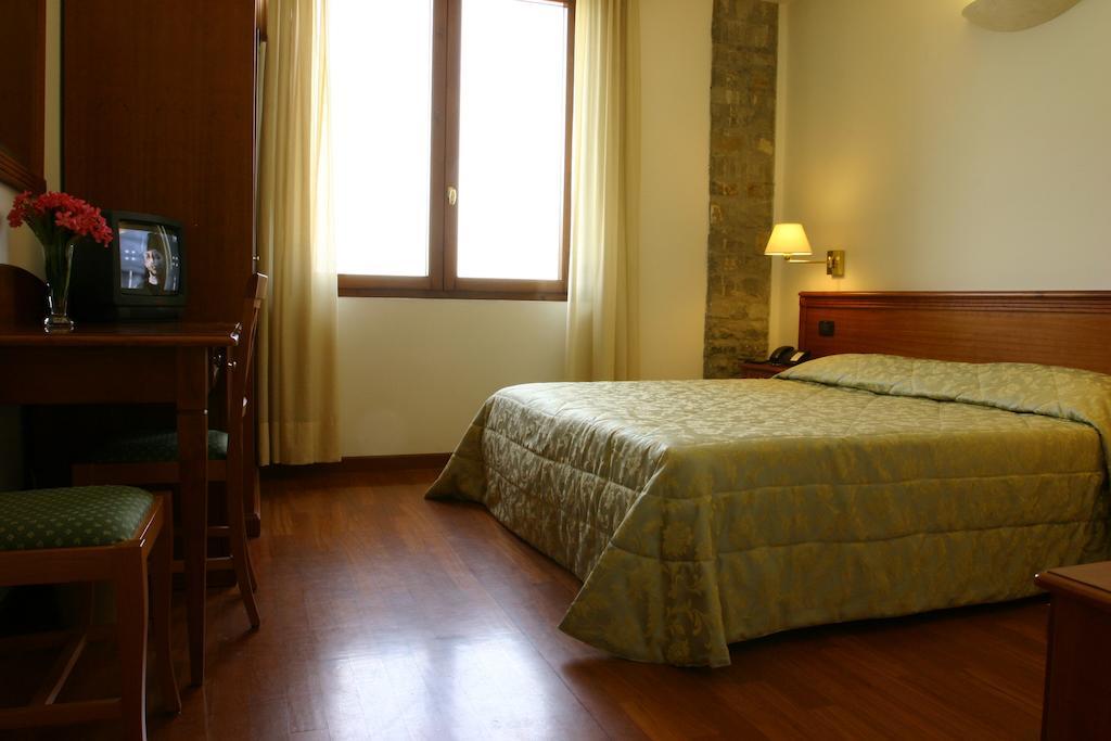 Hotel Villa Dei Bosconi Fiesole Habitación foto